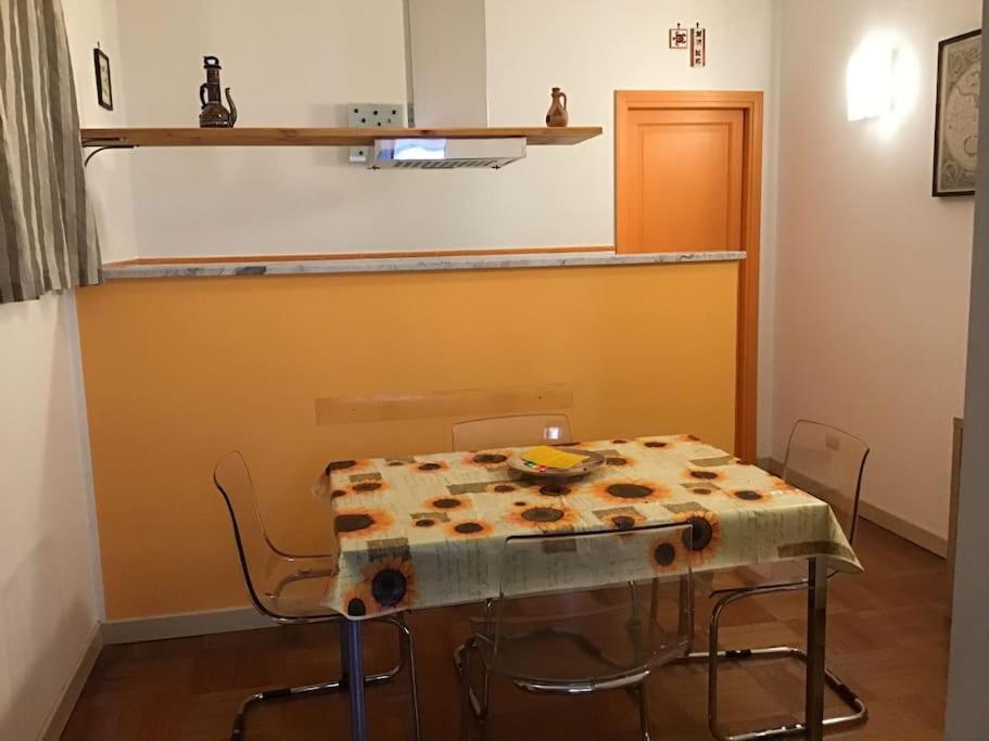 Appartamento Alessandro Al Porto Παλέρμο Εξωτερικό φωτογραφία